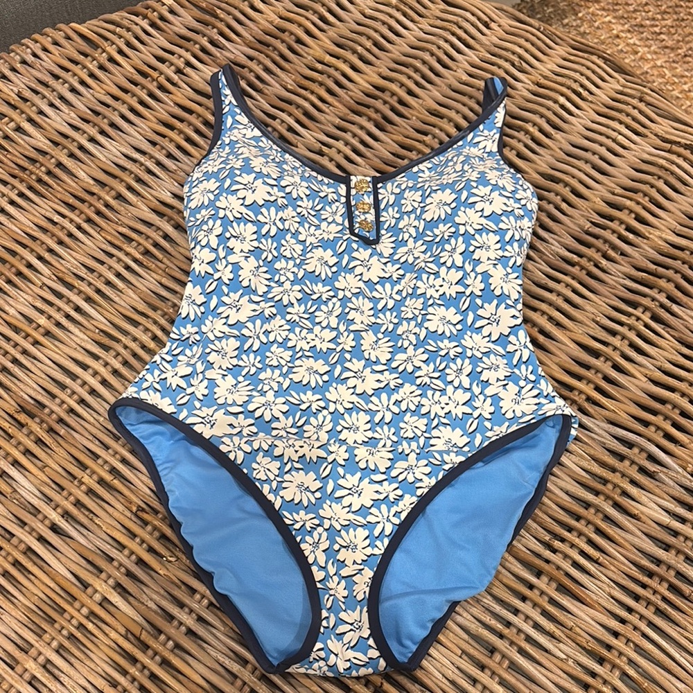 Lilly Pulitzer Lunar Blue Palm Beach Petals one piece size 10 - Picture 3 of 6
